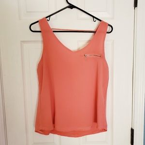E hanger M Coral Tank